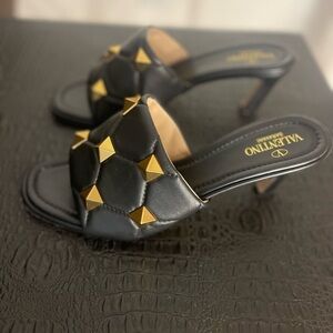 Valentino Garavani Rockstud Women's Mule Sandals!